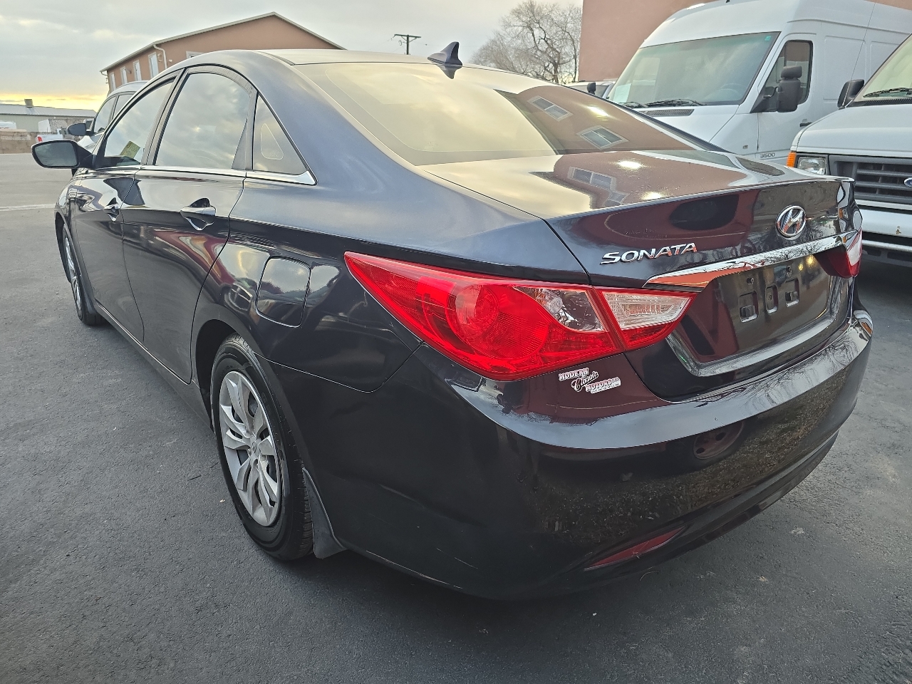Hyundai Sonata 4dr Sdn 2.4L Auto GLS 2011