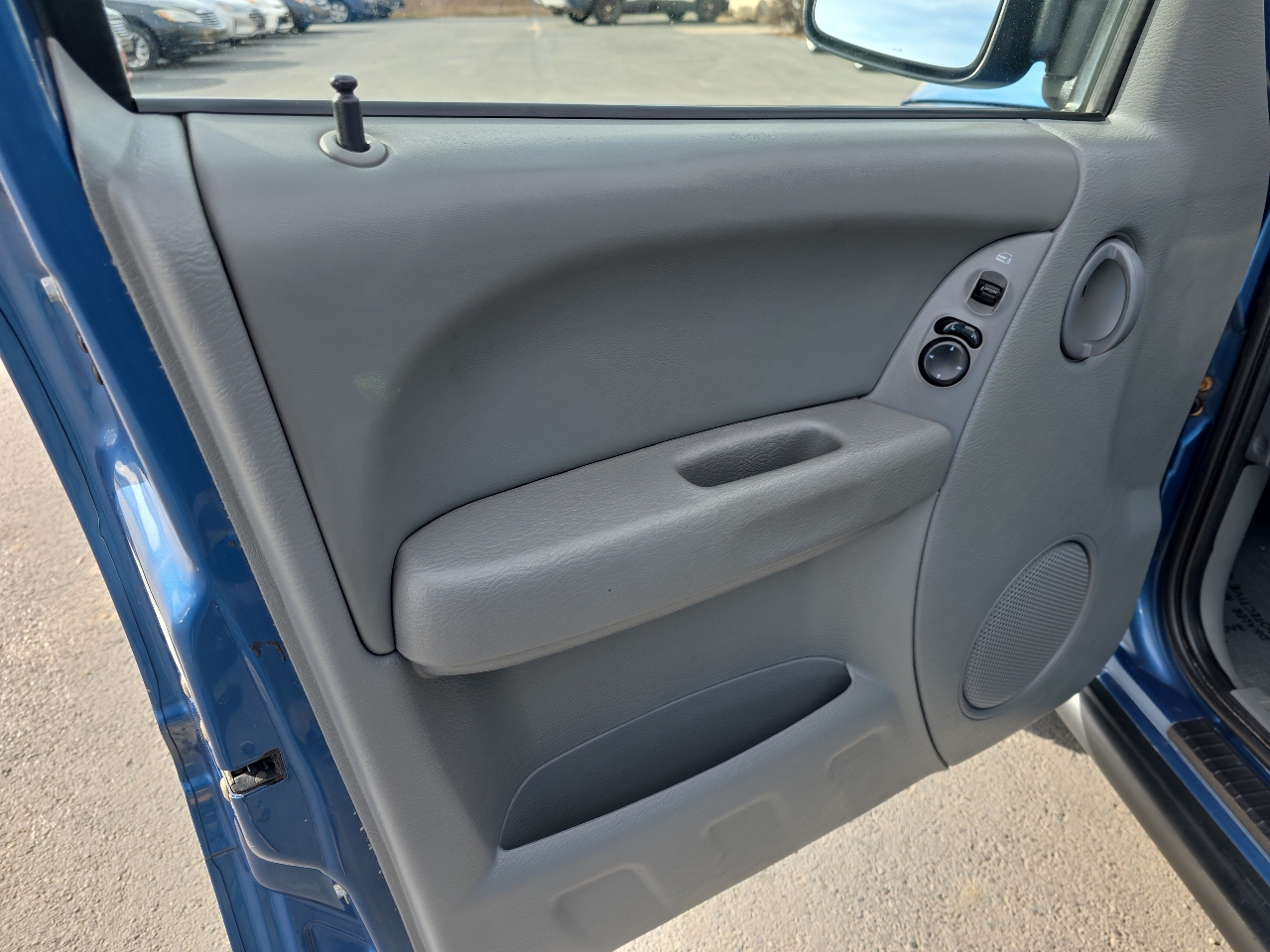 Jeep Liberty 4dr Sport 4WD 2006