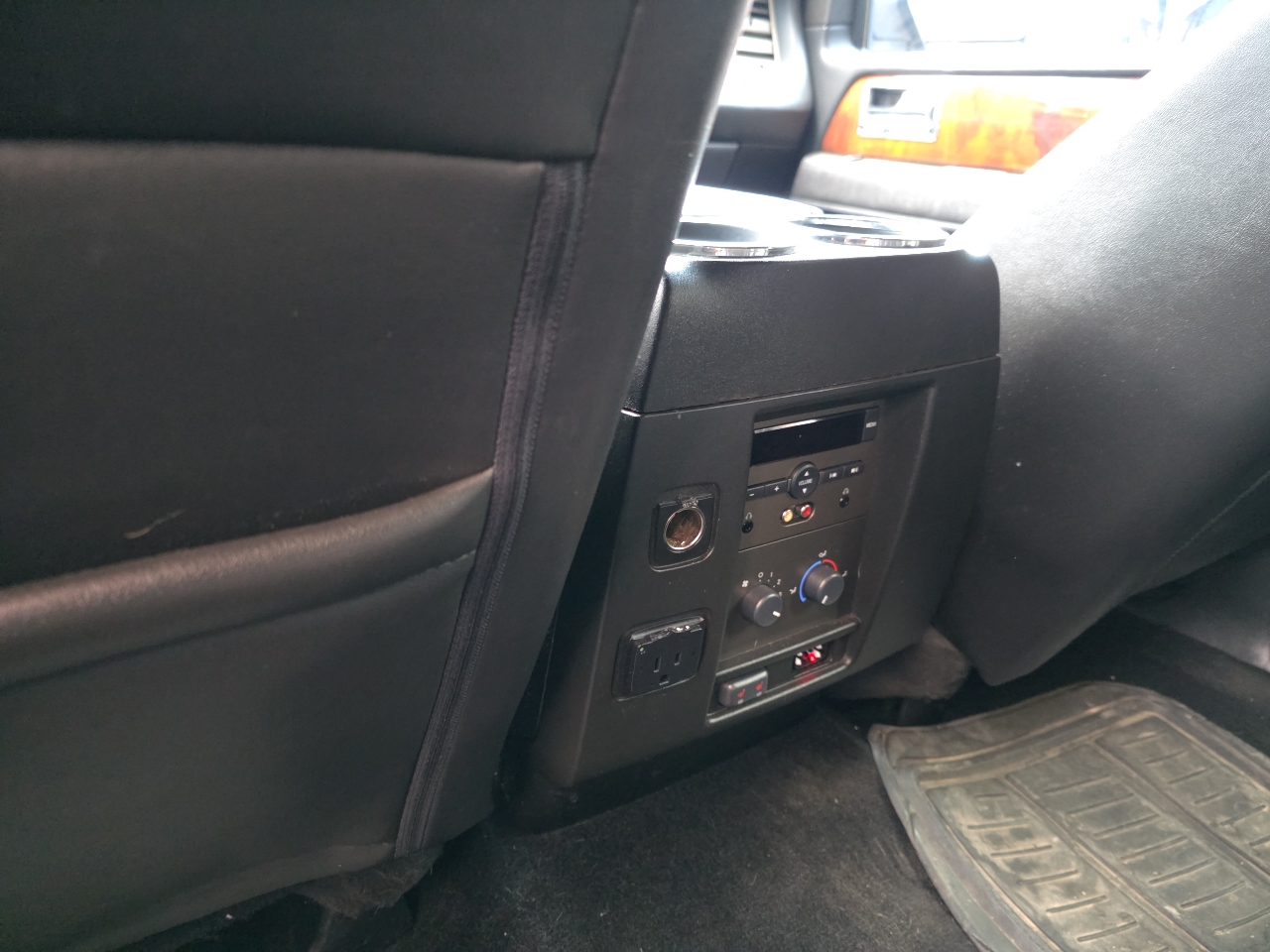 Lincoln Navigator 4WD 4dr 2011