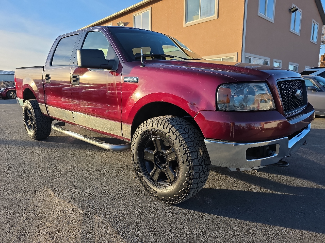 2005 Ford F-150 SuperCrew 139"