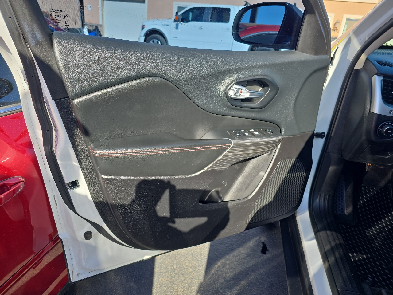 Jeep Cherokee 4WD 4dr Trailhawk 2015