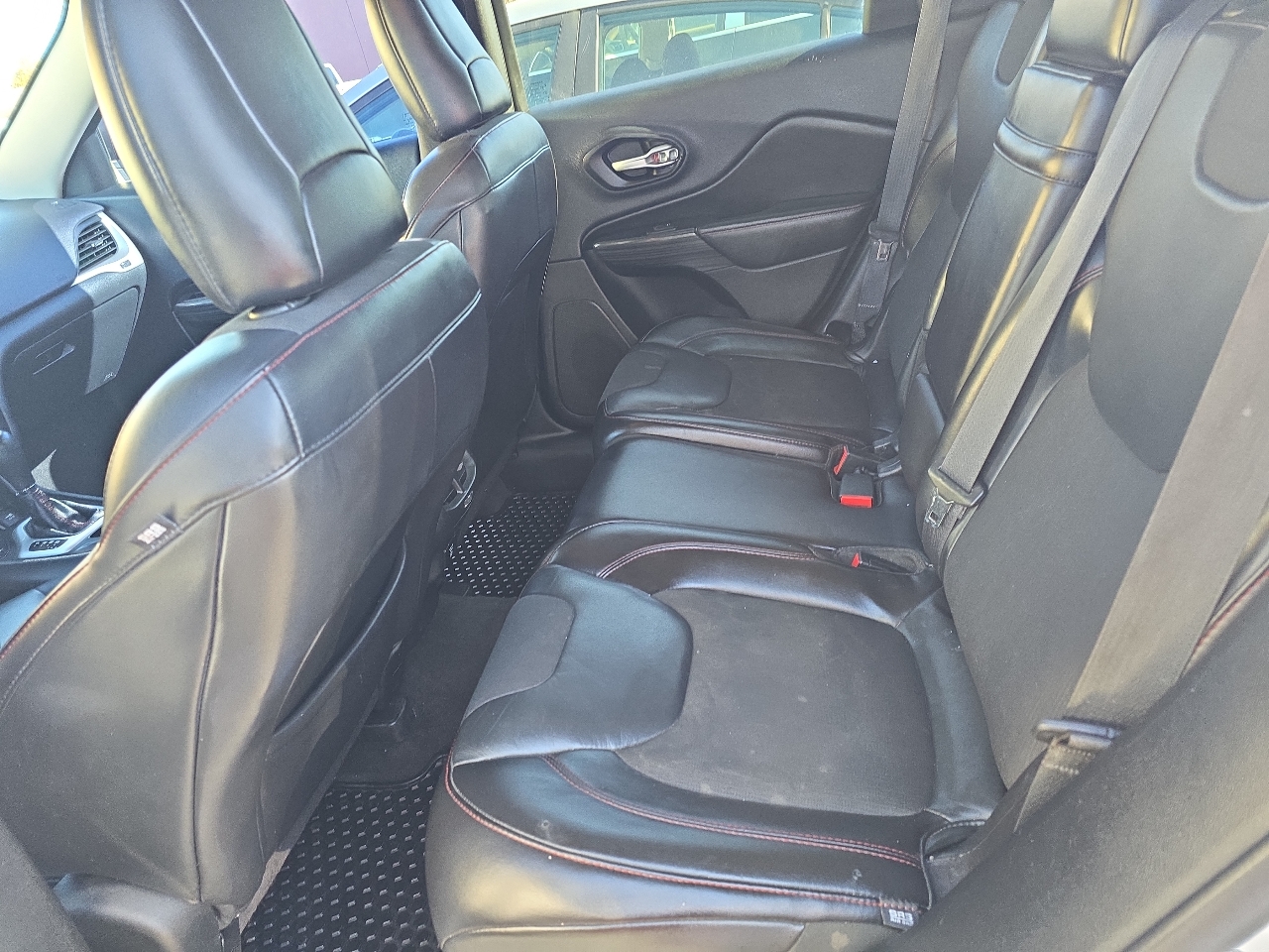 Jeep Cherokee 4WD 4dr Trailhawk 2015