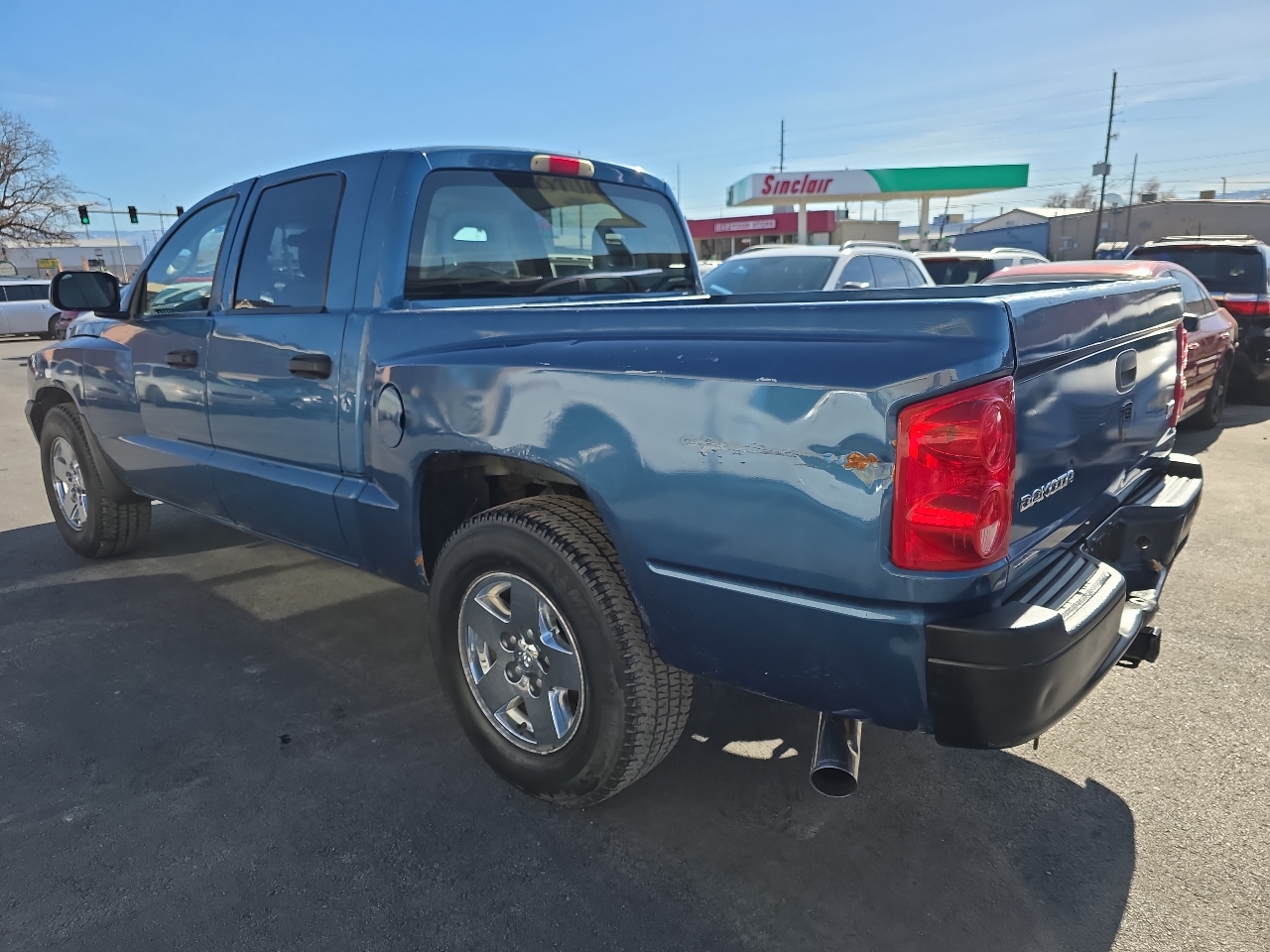 Dodge Dakota 4dr Quad Cab 131" WB 4WD SLT 2005