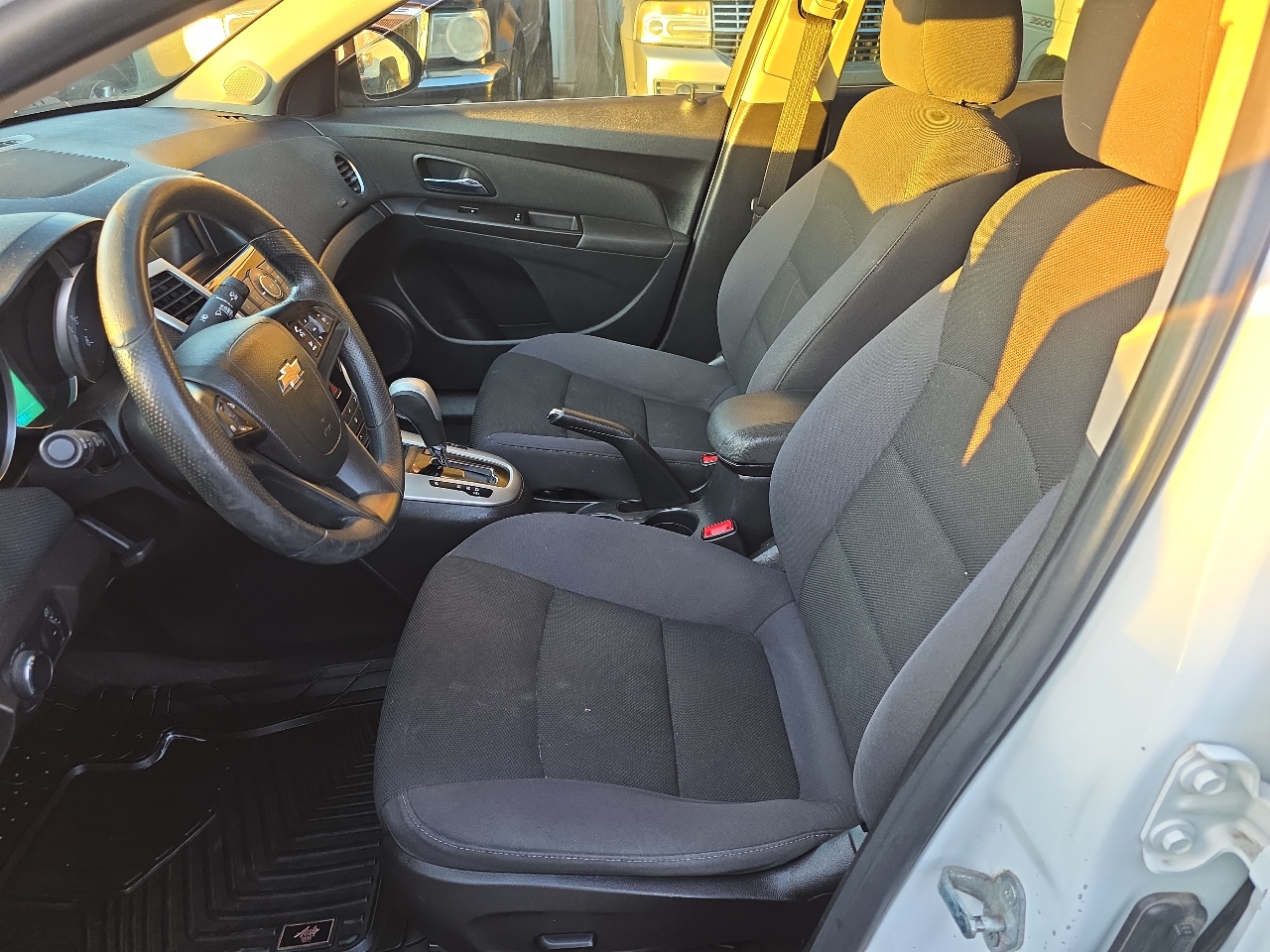 Chevrolet Cruze 4dr Sdn Auto 1LT 2015