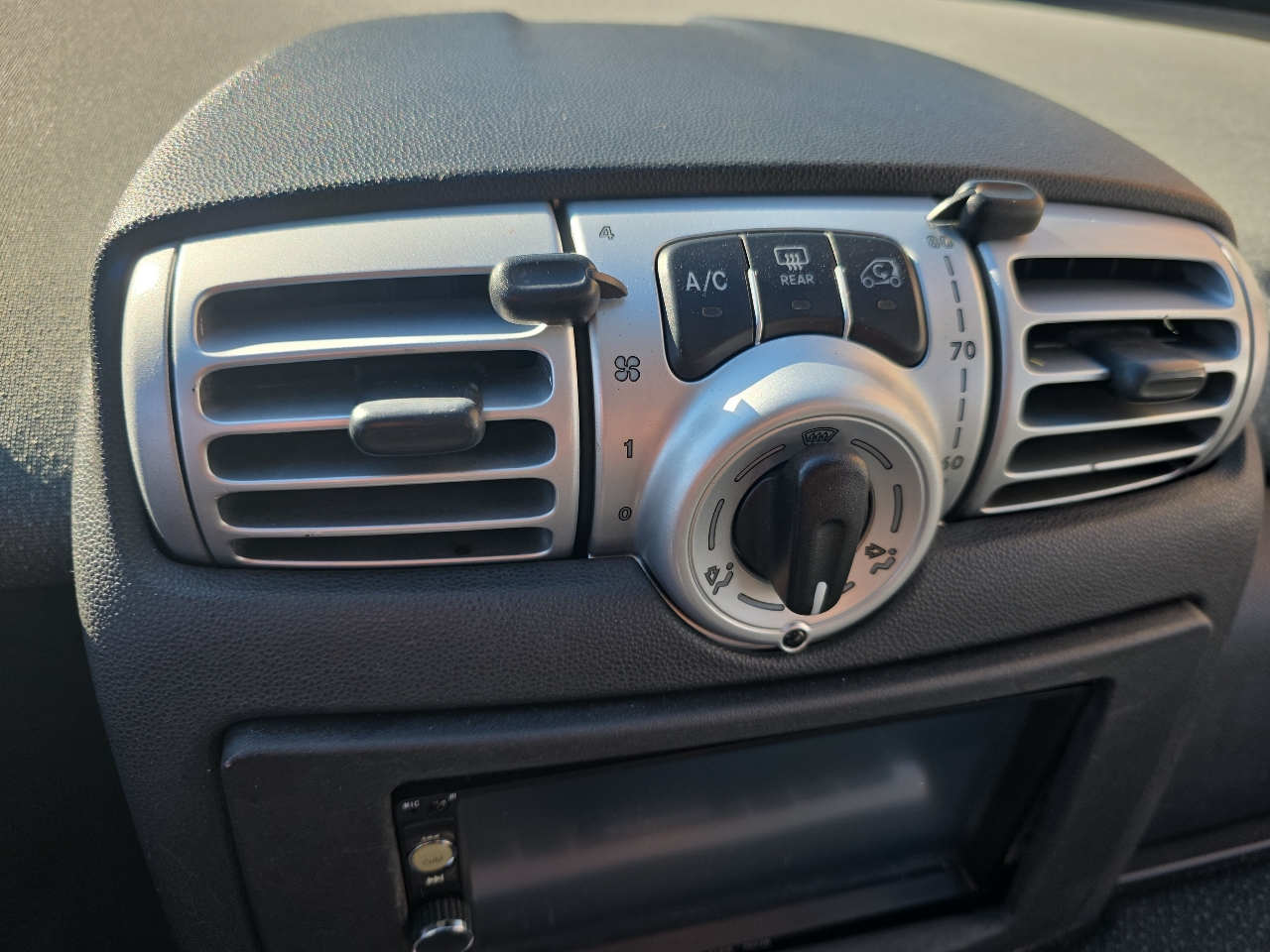 Smart Fortwo 2dr Cpe Pure 2009