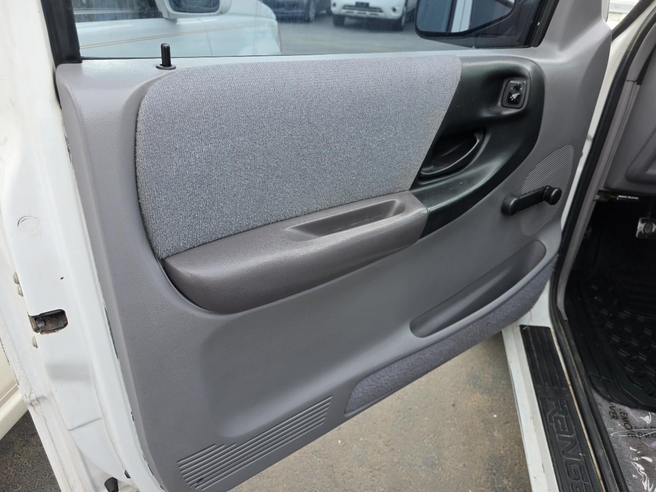 Ford Ranger Flareside 108" WB Splash 1993