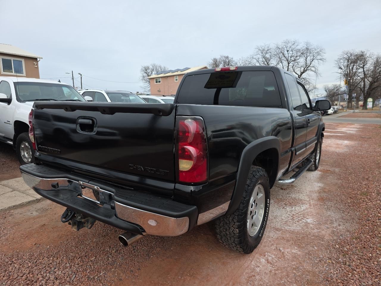Chevrolet Silverado 1500 Ext Cab 143.5" WB 4WD Z71 2004