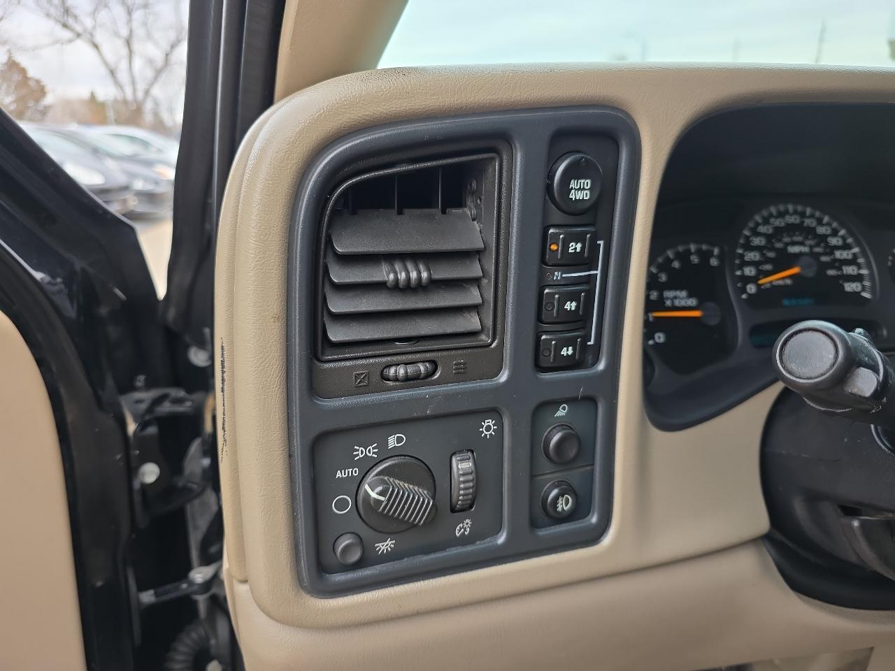 Chevrolet Silverado 1500 Ext Cab 143.5" WB 4WD Z71 2004