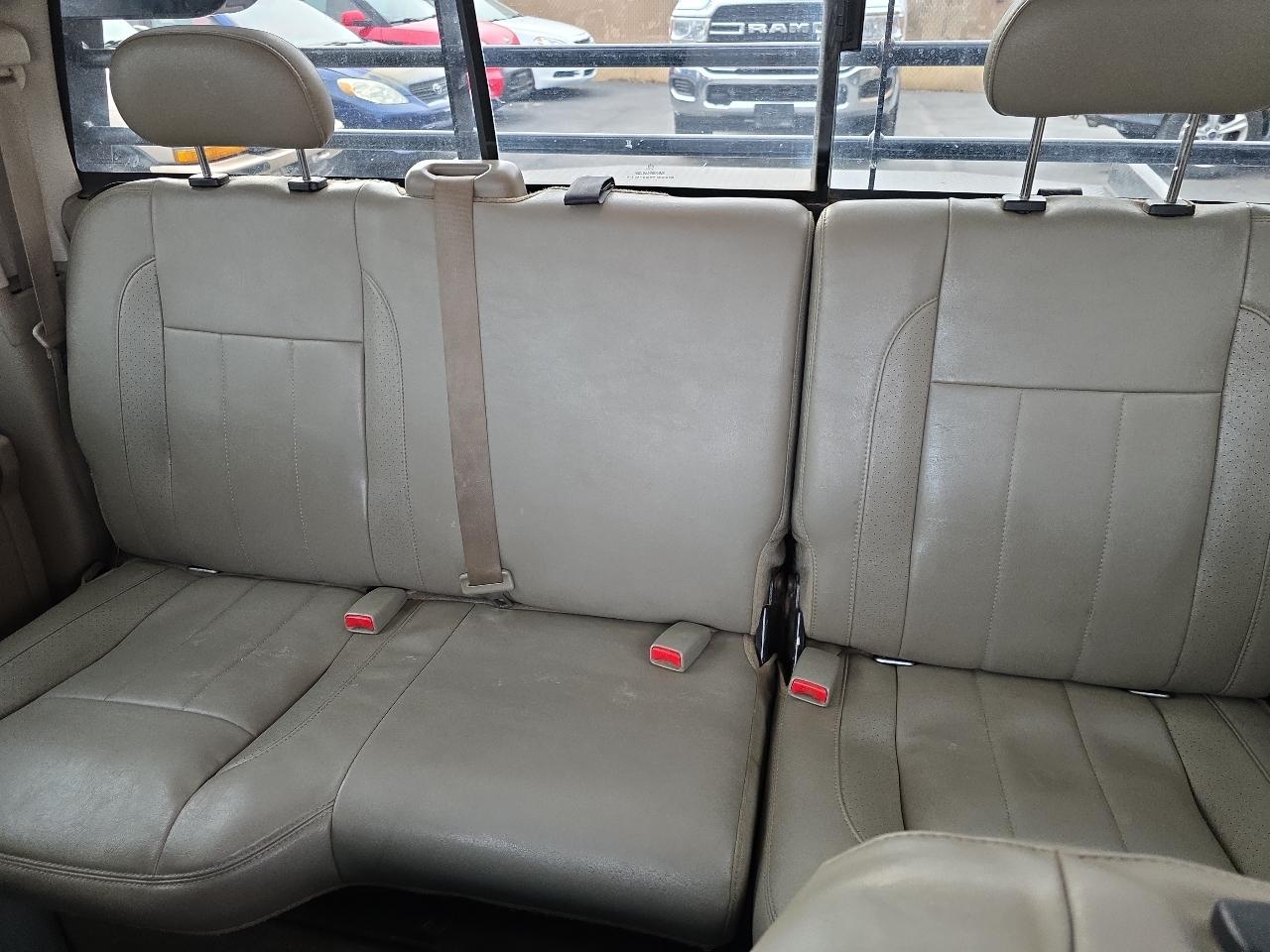 Dodge Ram 3500 4WD Quad Cab 140.5" Laramie 2008