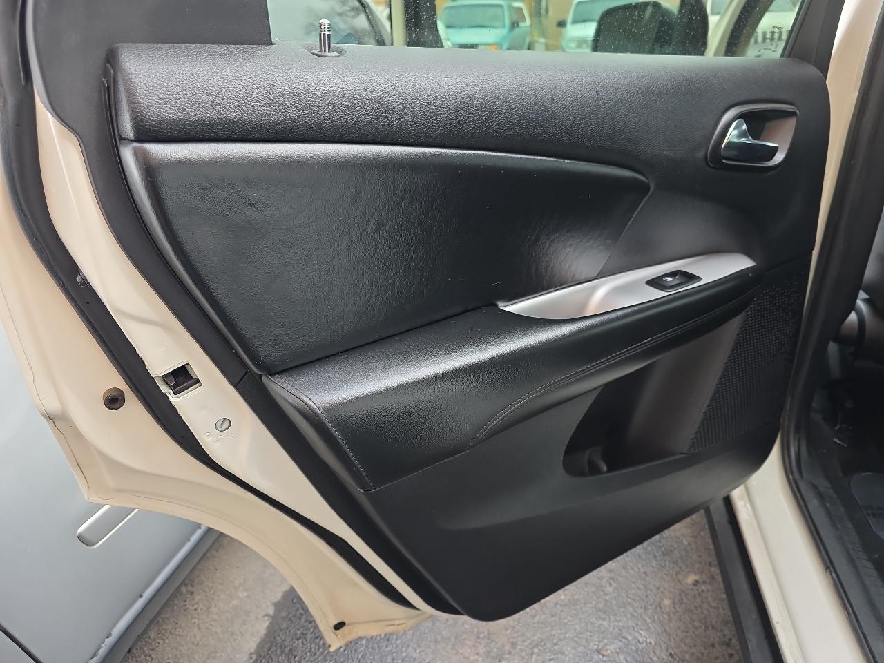 Dodge Journey AWD 4dr SXT 2014