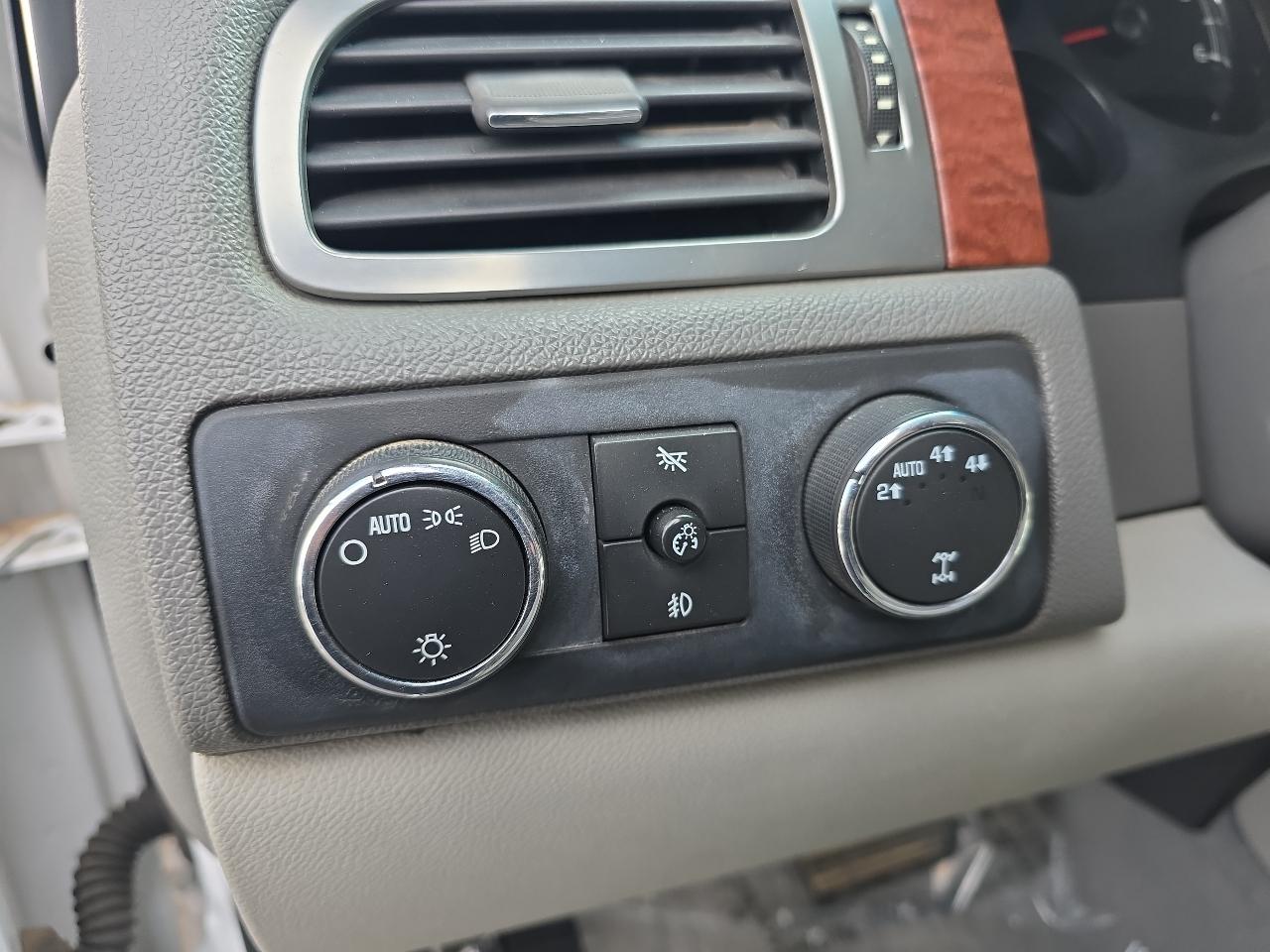 GMC Sierra 1500 4WD Ext Cab 143.5" SLT 2007