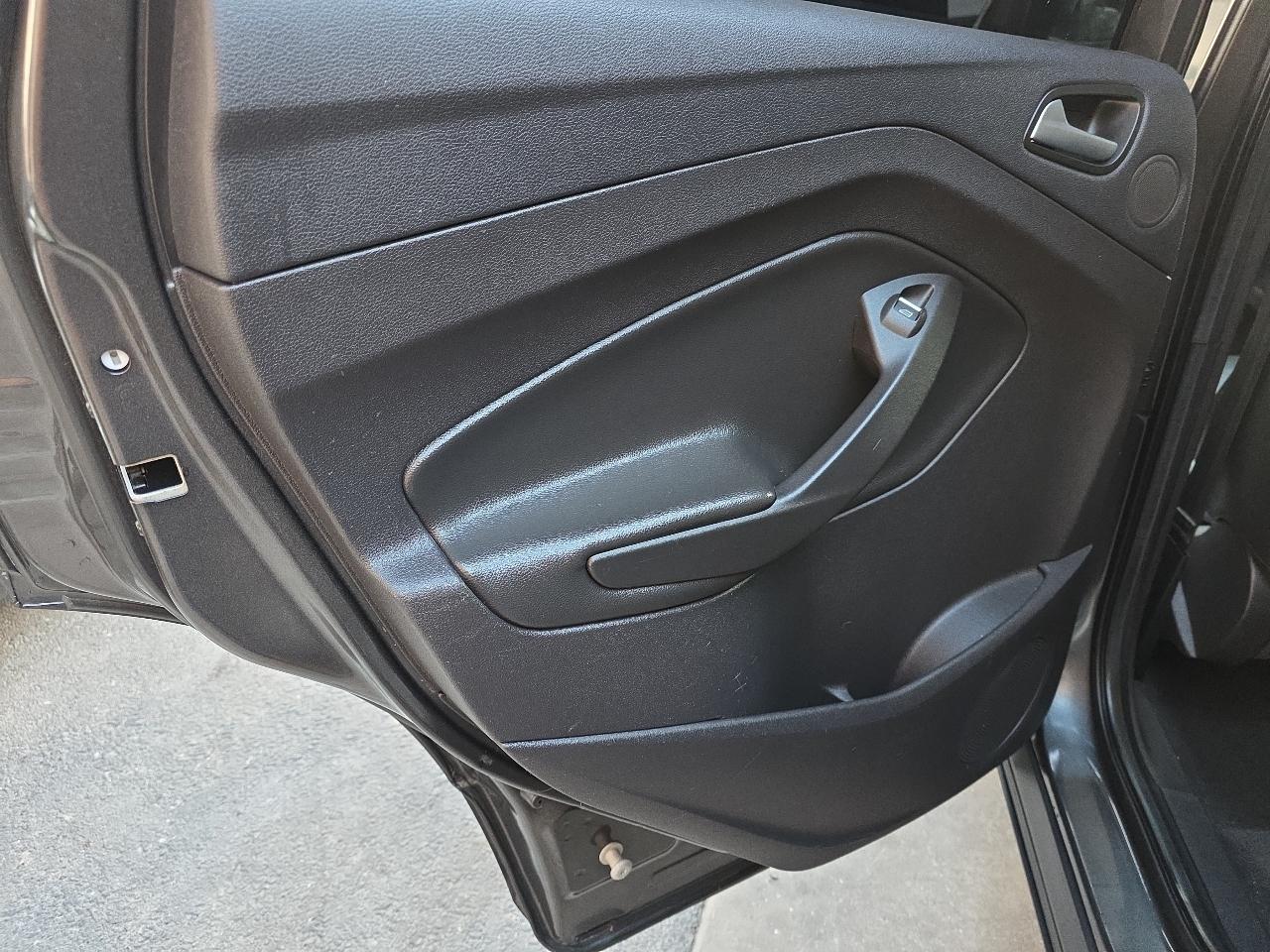 Ford Escape 4WD 4dr SE 2016