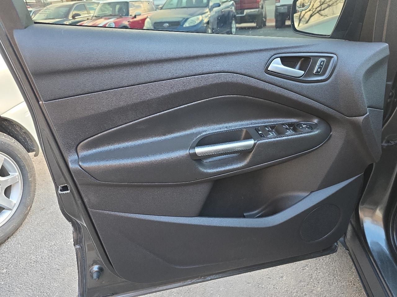 Ford Escape 4WD 4dr SE 2016