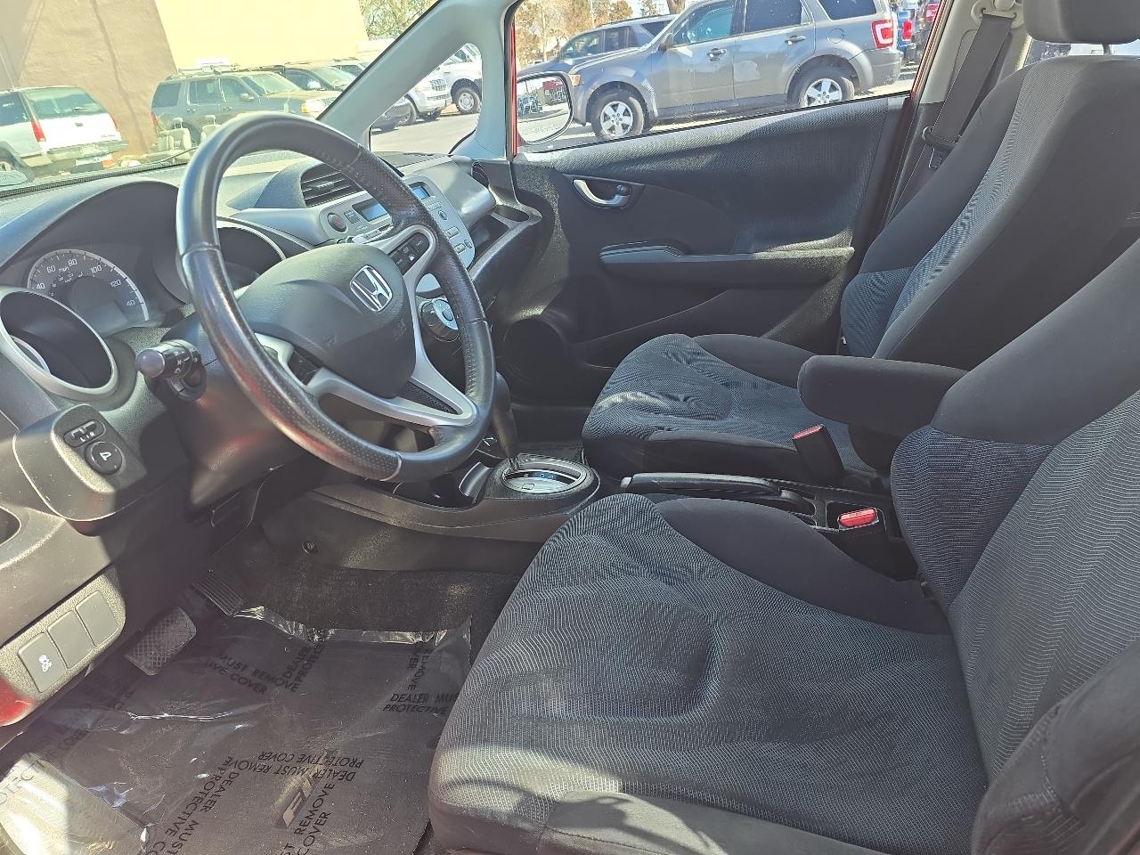 Honda Fit 5dr HB Auto Sport 2011