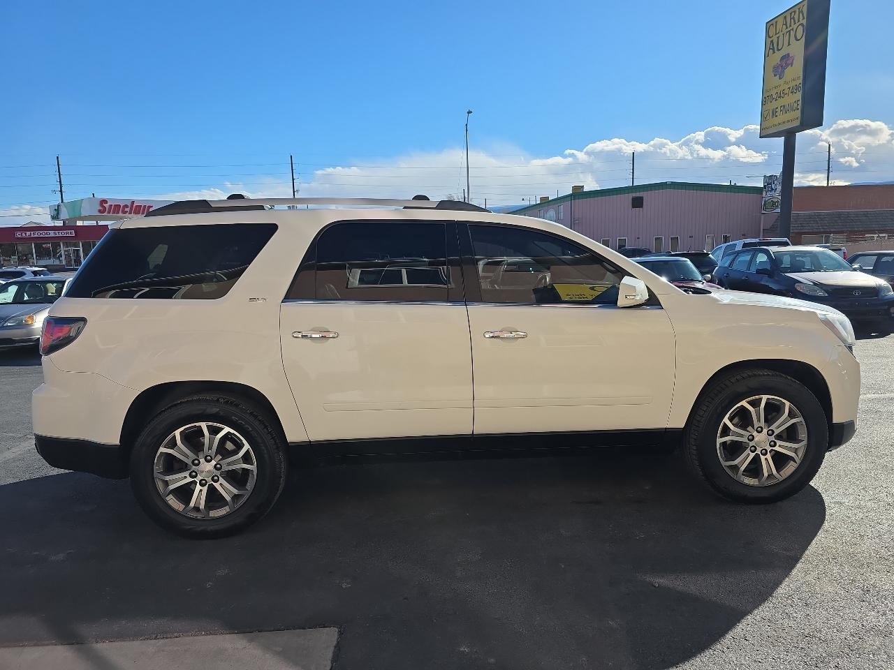GMC Acadia AWD 4dr SLT w/SLT-1 2015