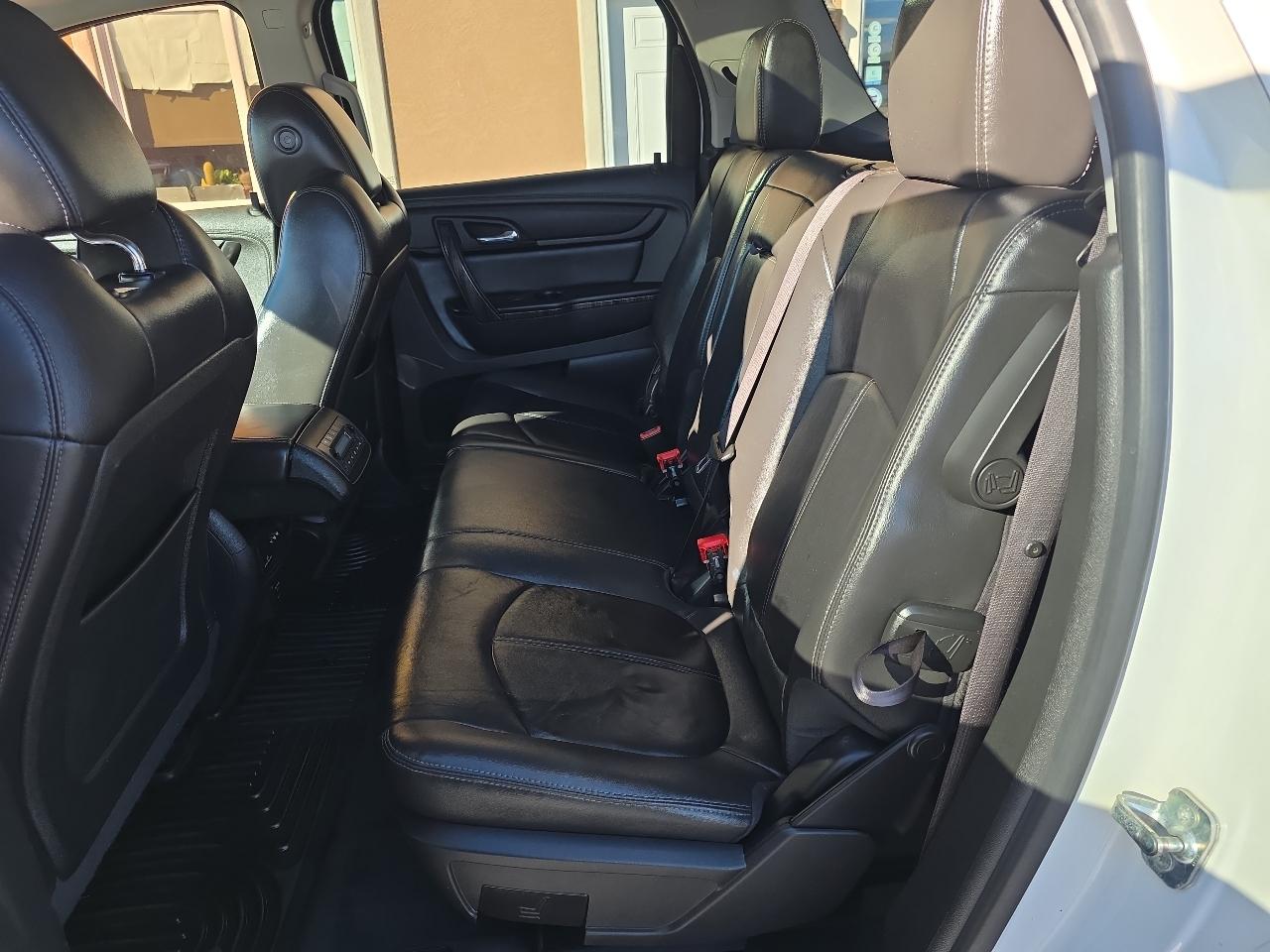 GMC Acadia AWD 4dr SLT w/SLT-1 2015