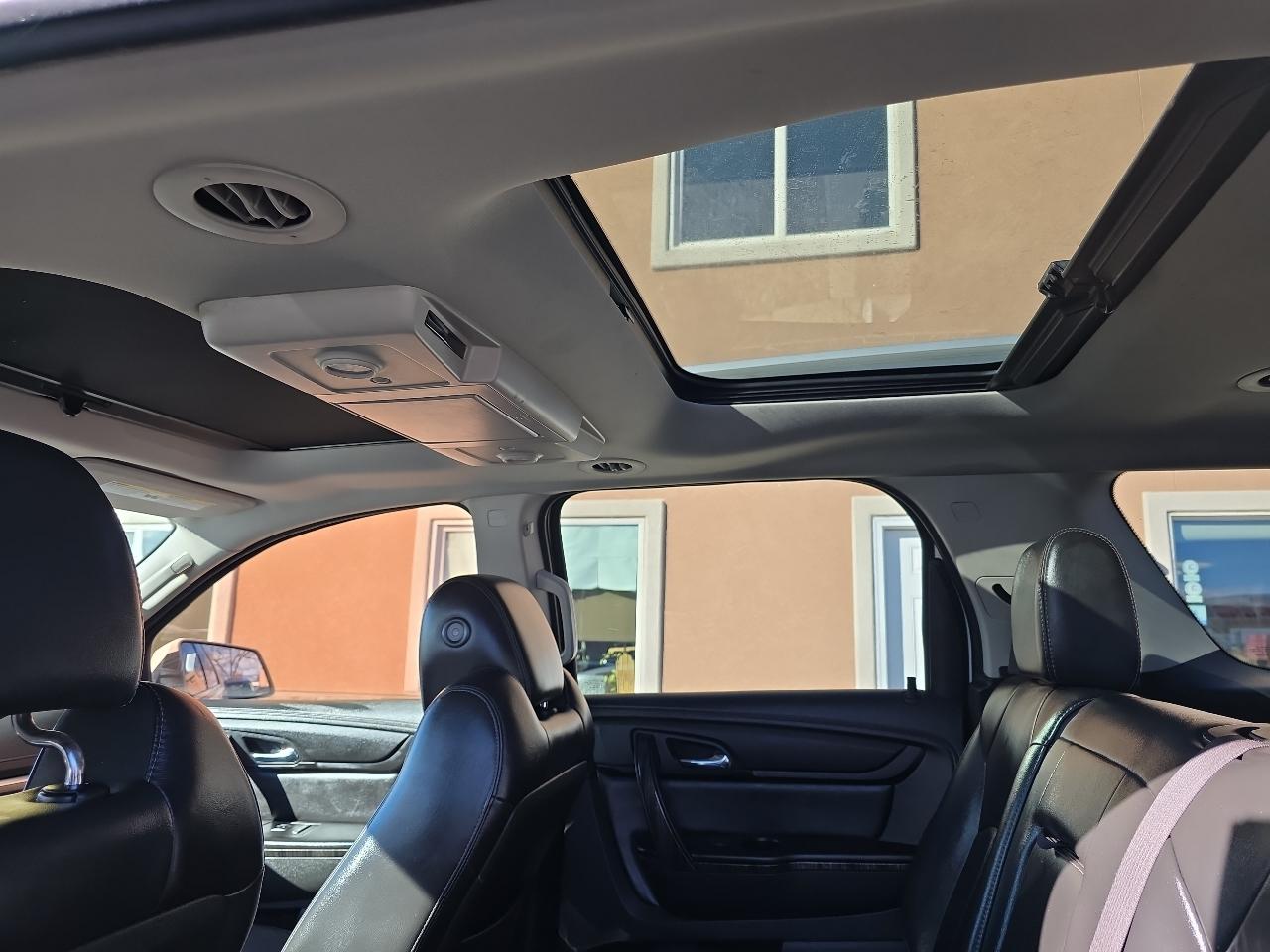 GMC Acadia AWD 4dr SLT w/SLT-1 2015