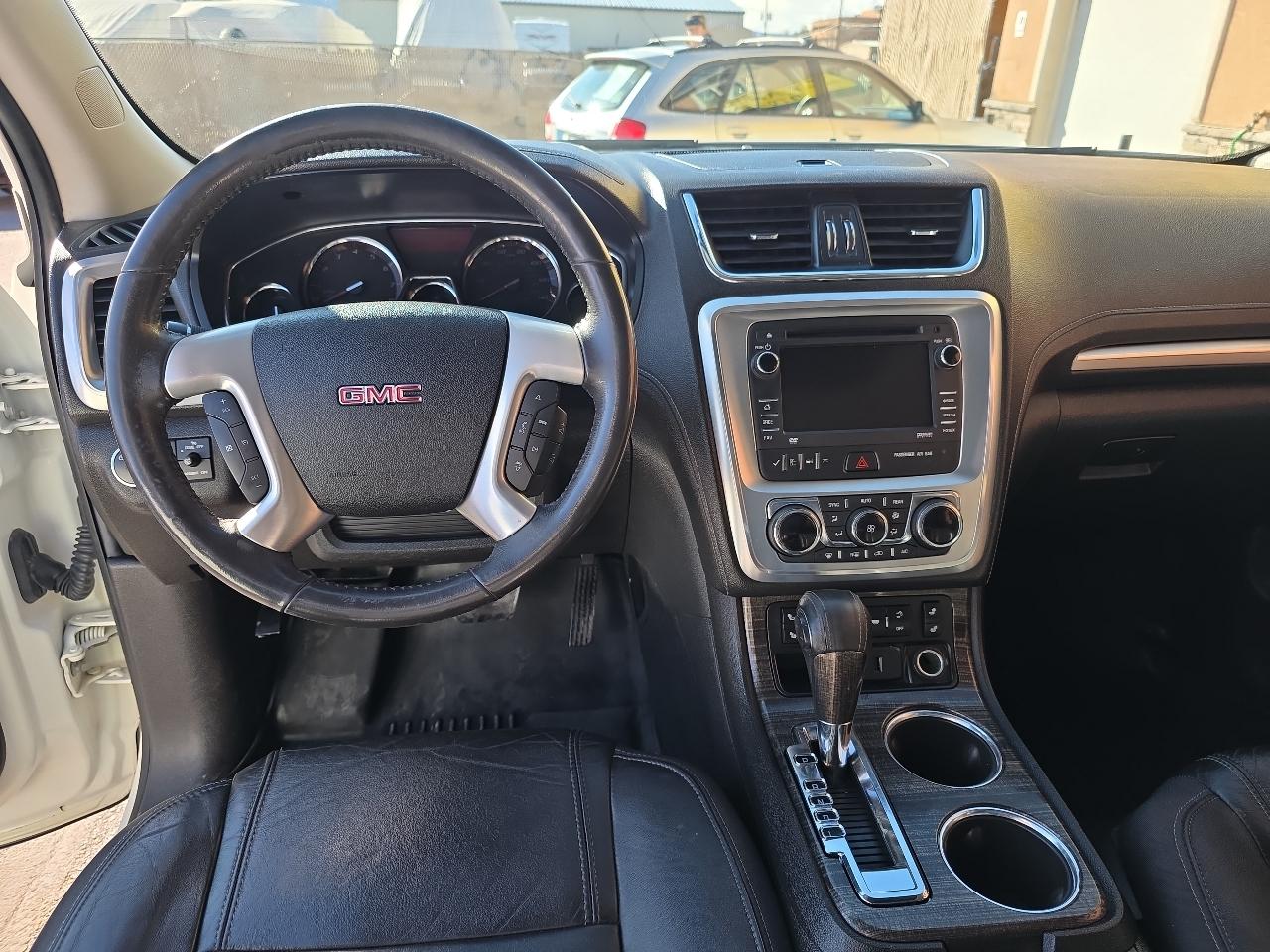 GMC Acadia AWD 4dr SLT w/SLT-1 2015