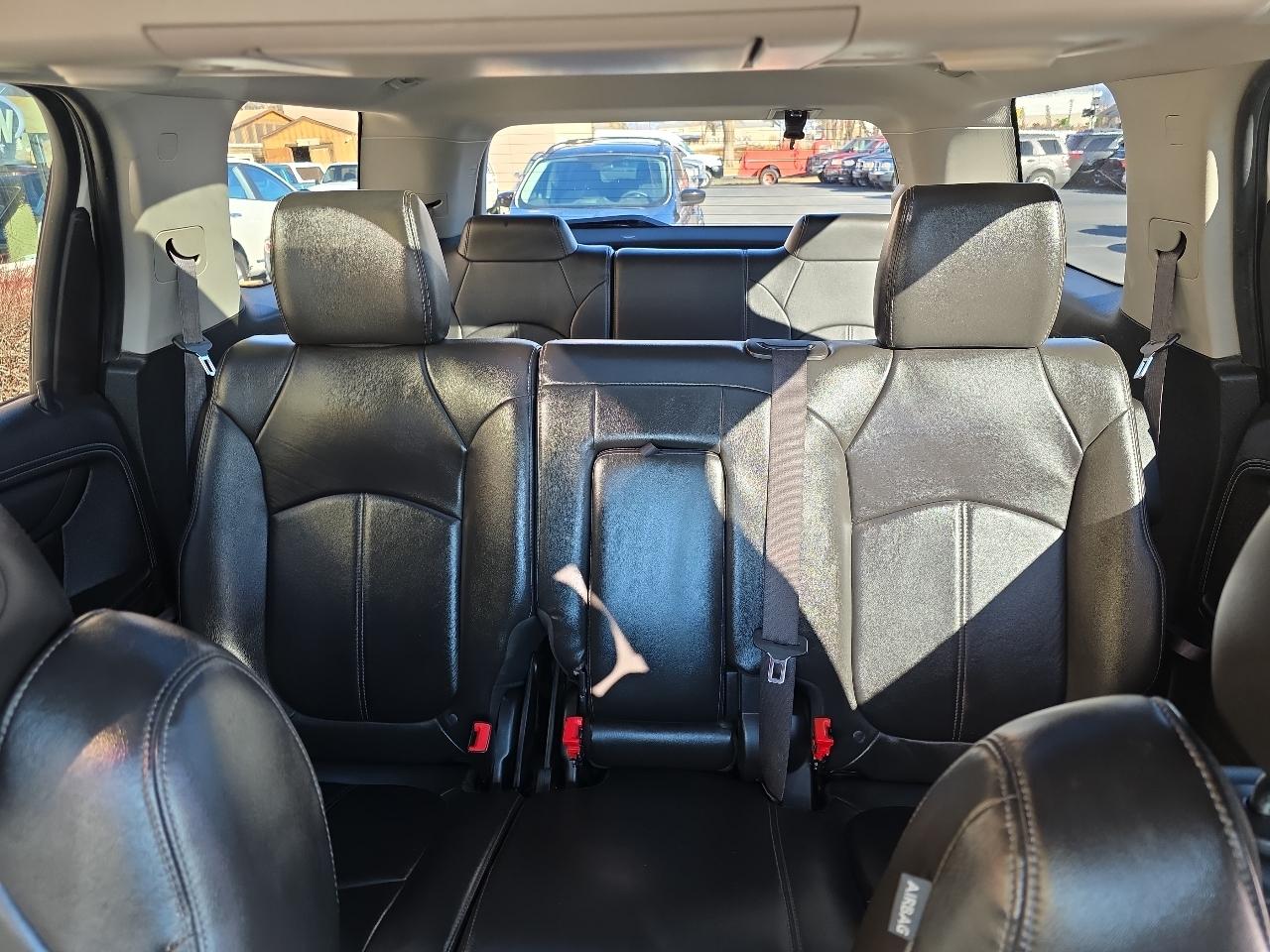 GMC Acadia AWD 4dr SLT w/SLT-1 2015