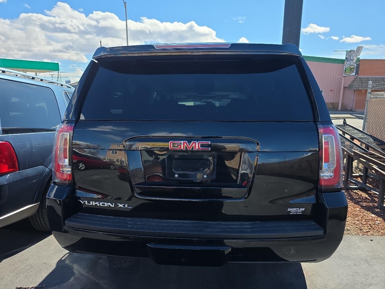 GMC Yukon XL 4WD 4dr SLT 2020