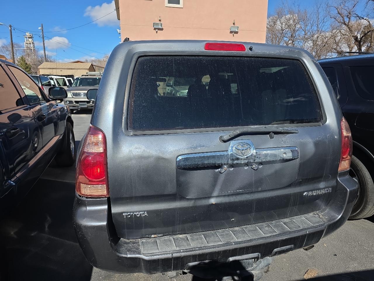 Toyota 4Runner 4dr SR5 V8 Auto (Natl) 2006