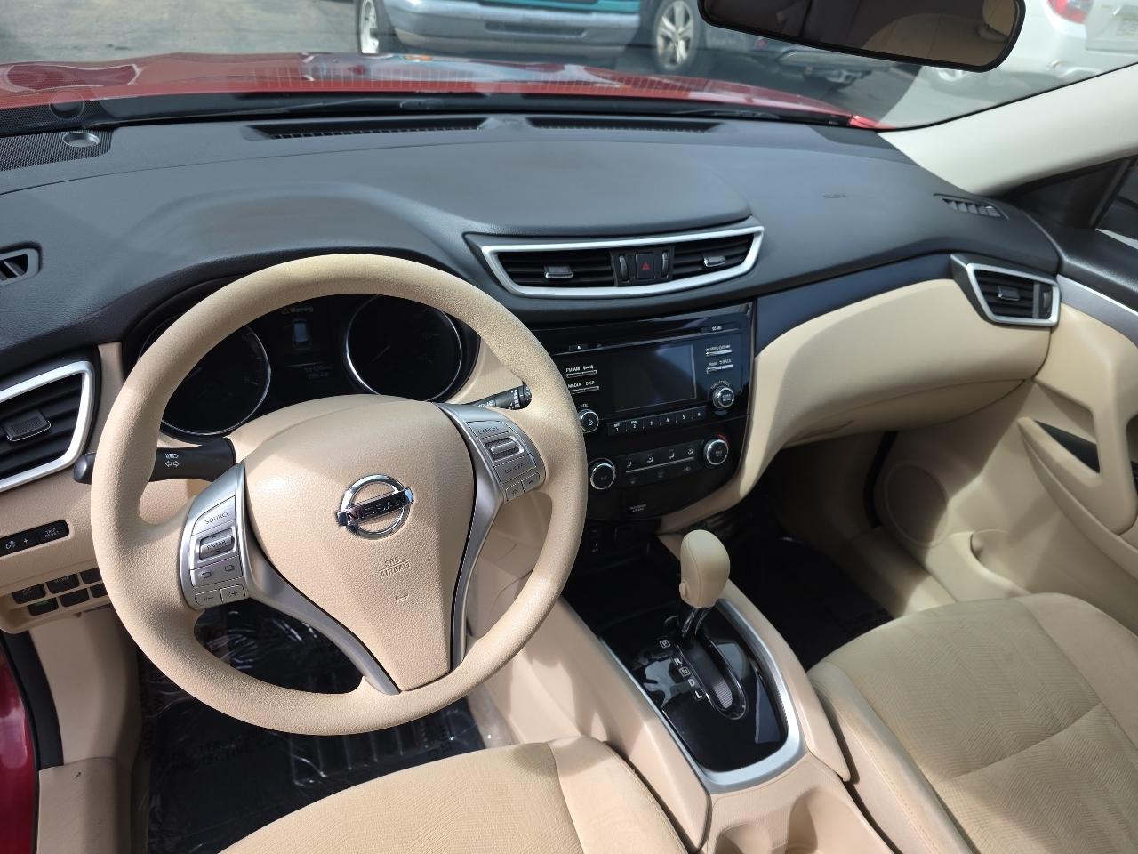 Nissan Rogue FWD 4dr S 2015