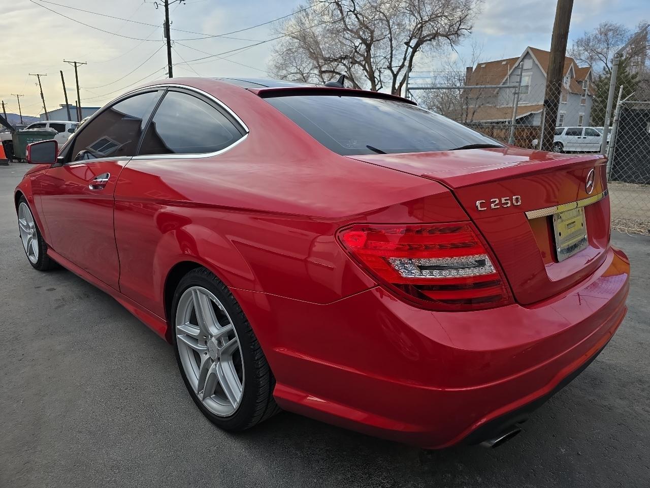 Mercedes-Benz C-Class 2dr Cpe C 250 RWD 2013