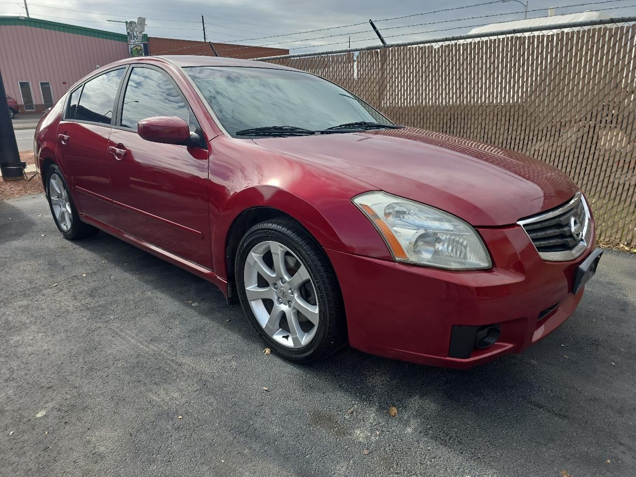 Nissan Maxima 4dr Sdn V6 CVT 3.5 SE 2007
