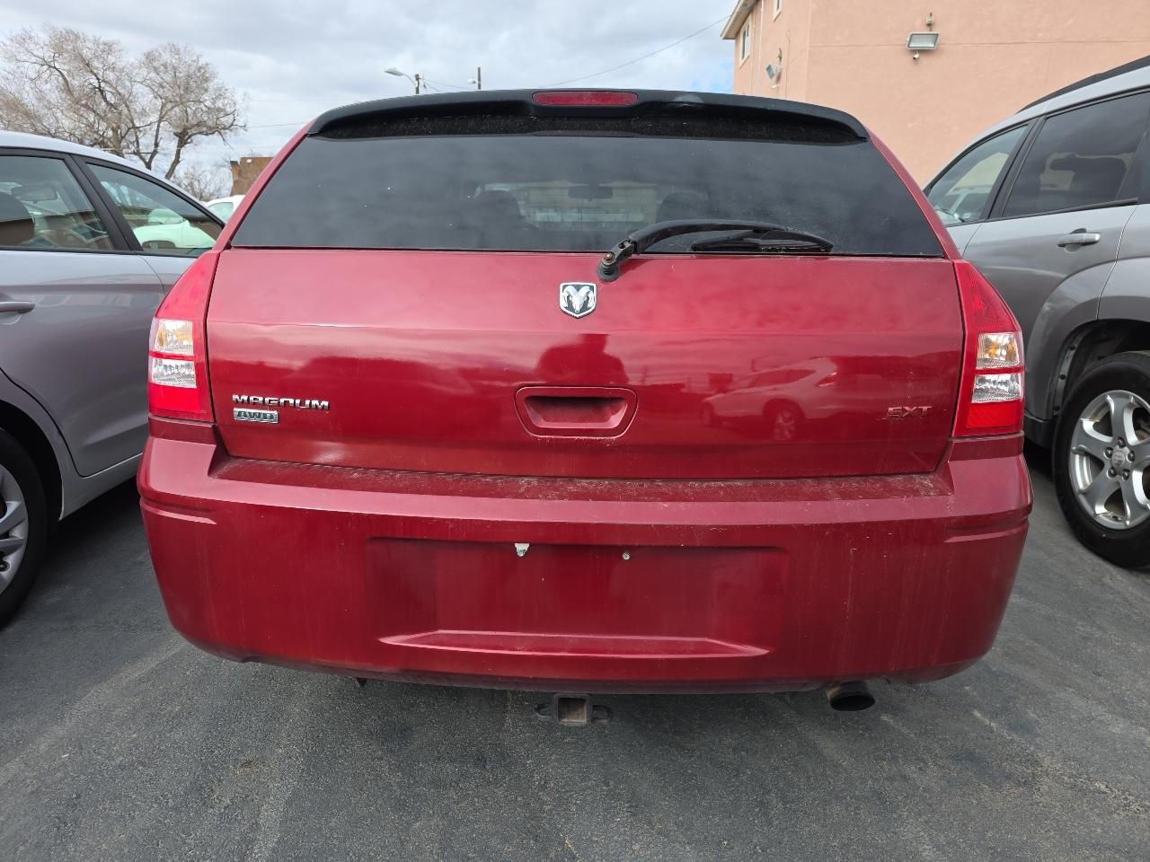 Dodge Magnum 4dr Wgn SXT AWD 2005