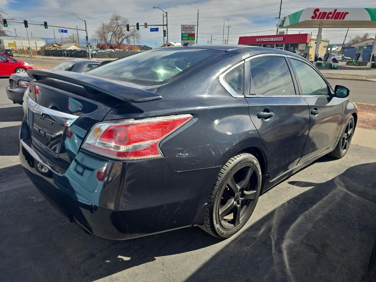 Nissan Altima 4dr Sdn I4 2.5 S 2015