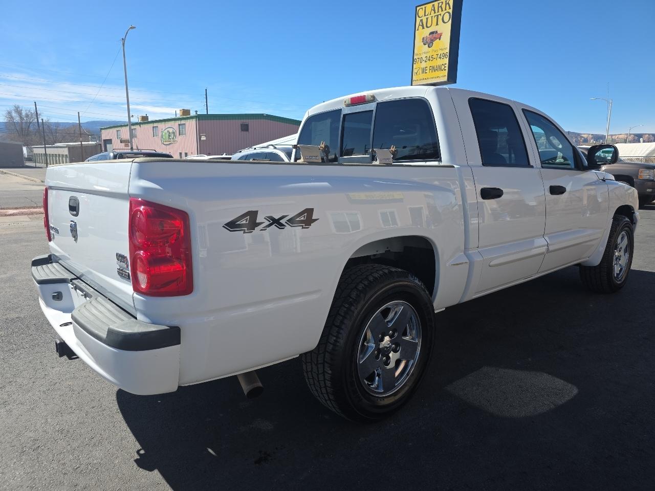 Dodge Dakota 4dr Quad Cab 131 4WD Laramie 2006