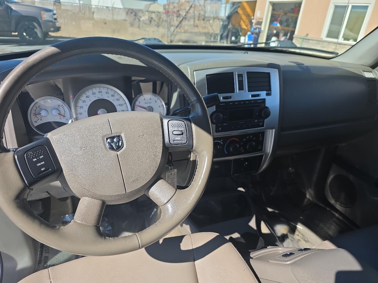 Dodge Dakota 4dr Quad Cab 131 4WD Laramie 2006