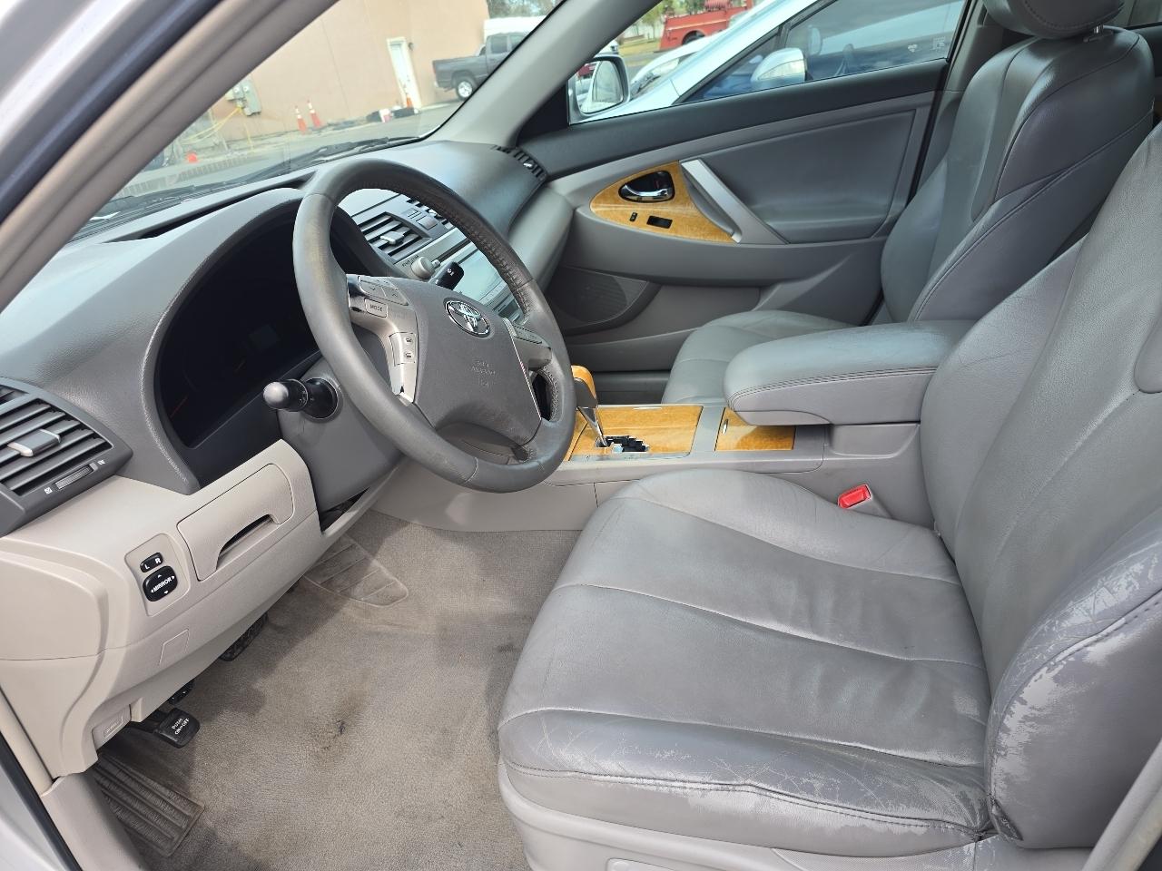 Toyota Camry 4dr Sdn V6 Auto XLE (Natl) 2007