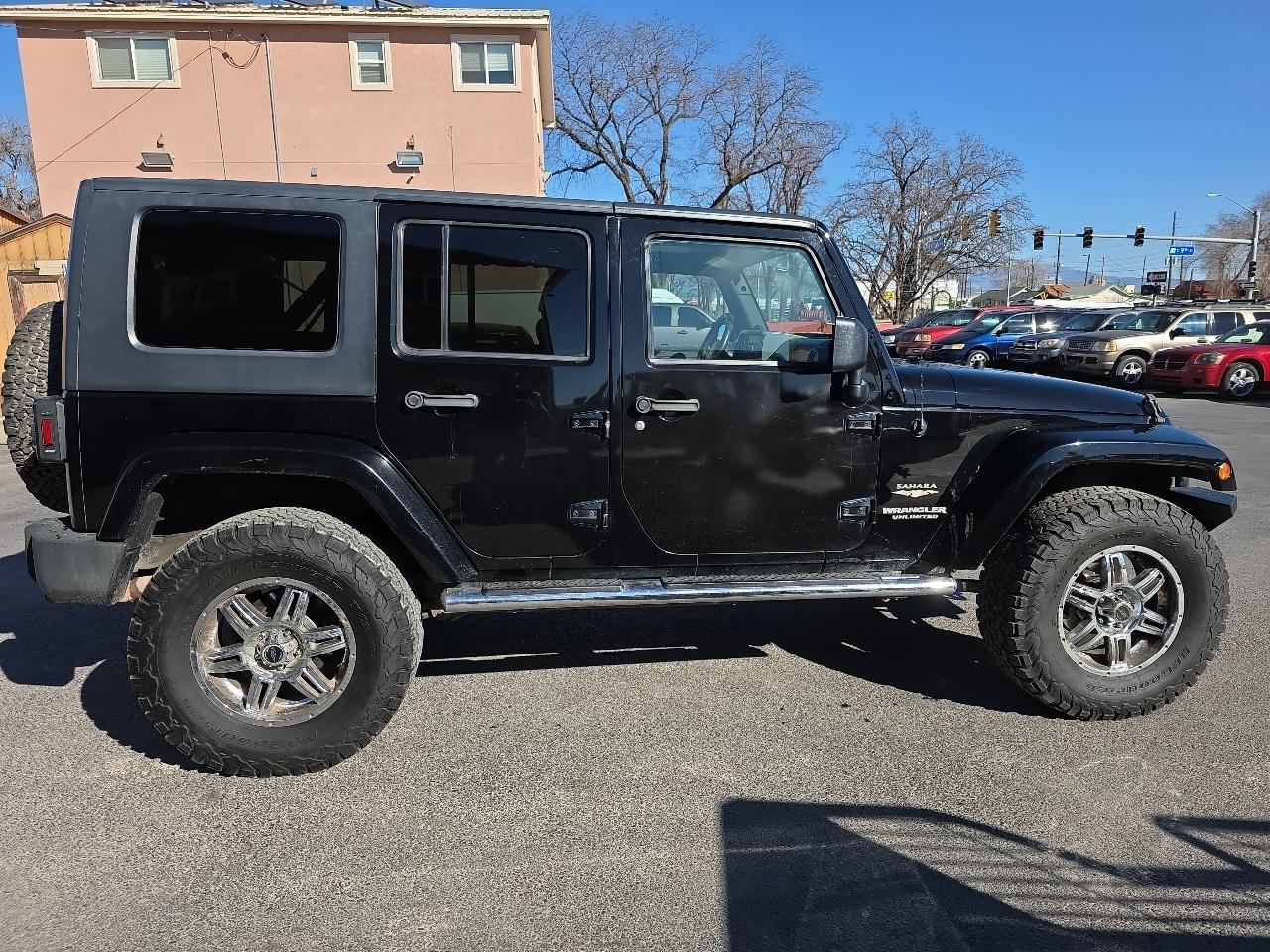 Jeep Wrangler 4WD 4dr Unlimited Sahara 2008
