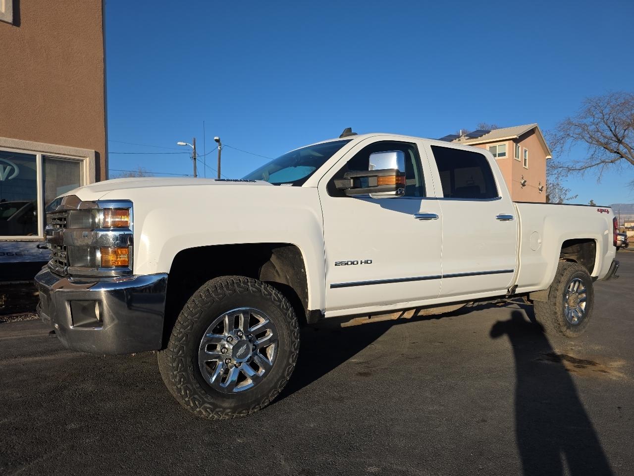 Chevrolet Silverado 2500HD 4WD Crew Cab 153.7" LTZ 2018