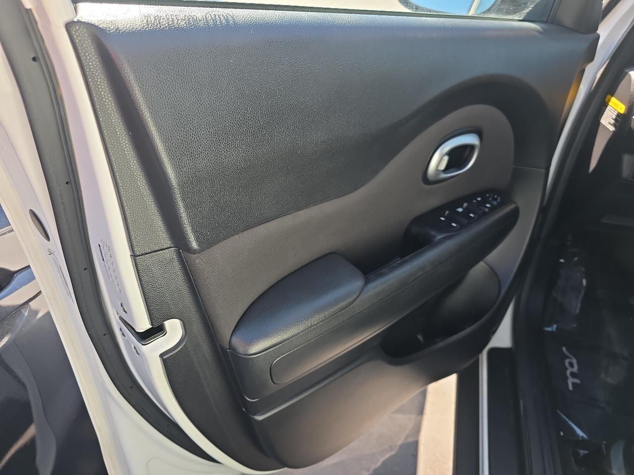 Kia Soul 5dr Wgn Auto Base 2015