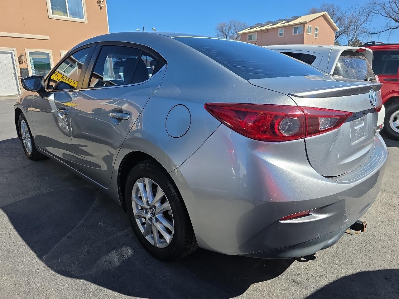 Mazda MAZDA3 4dr Sdn Auto i Touring 2015