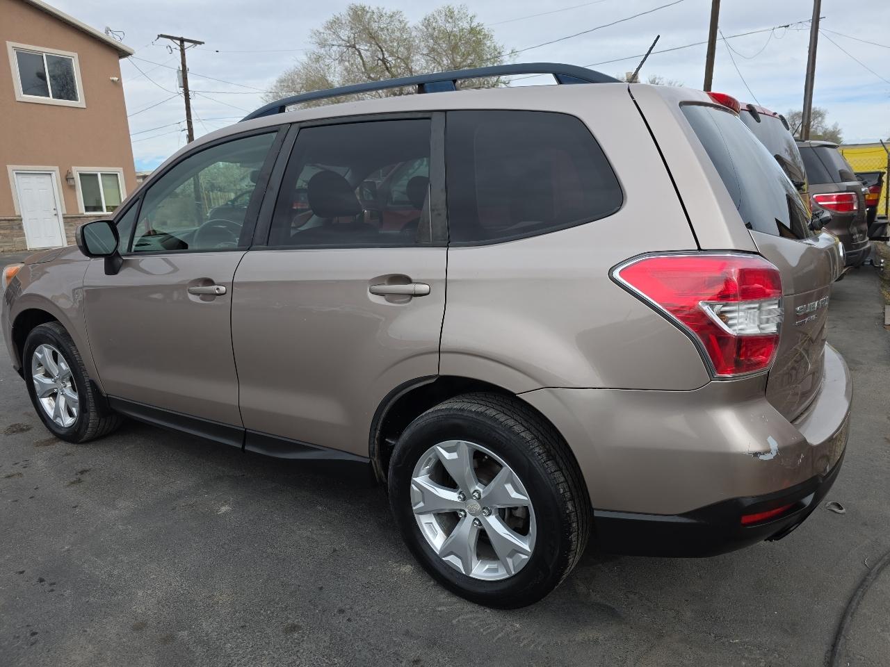 Subaru Forester 4dr Auto 2.5i Premium PZEV 2014