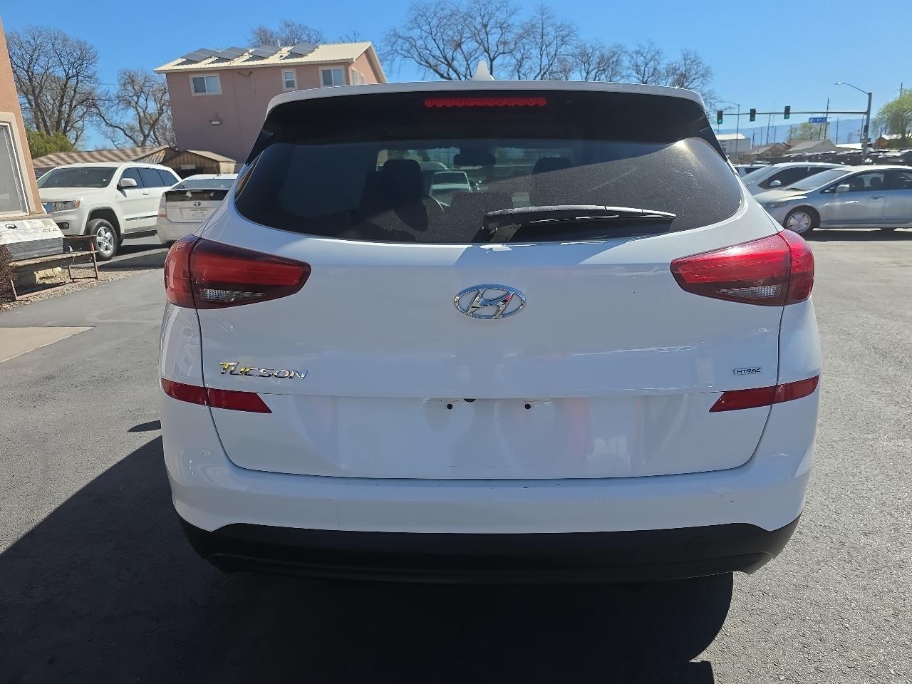 Hyundai Elantra Limited IVT 2020