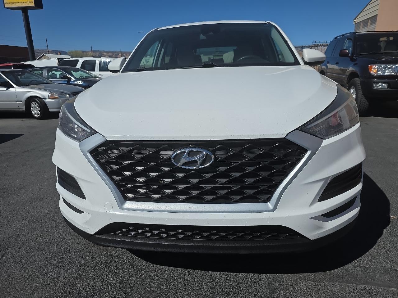 Hyundai Elantra Limited IVT 2020