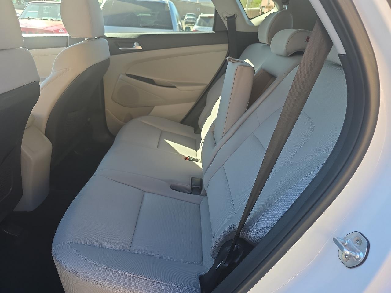 Hyundai Elantra Limited IVT 2020