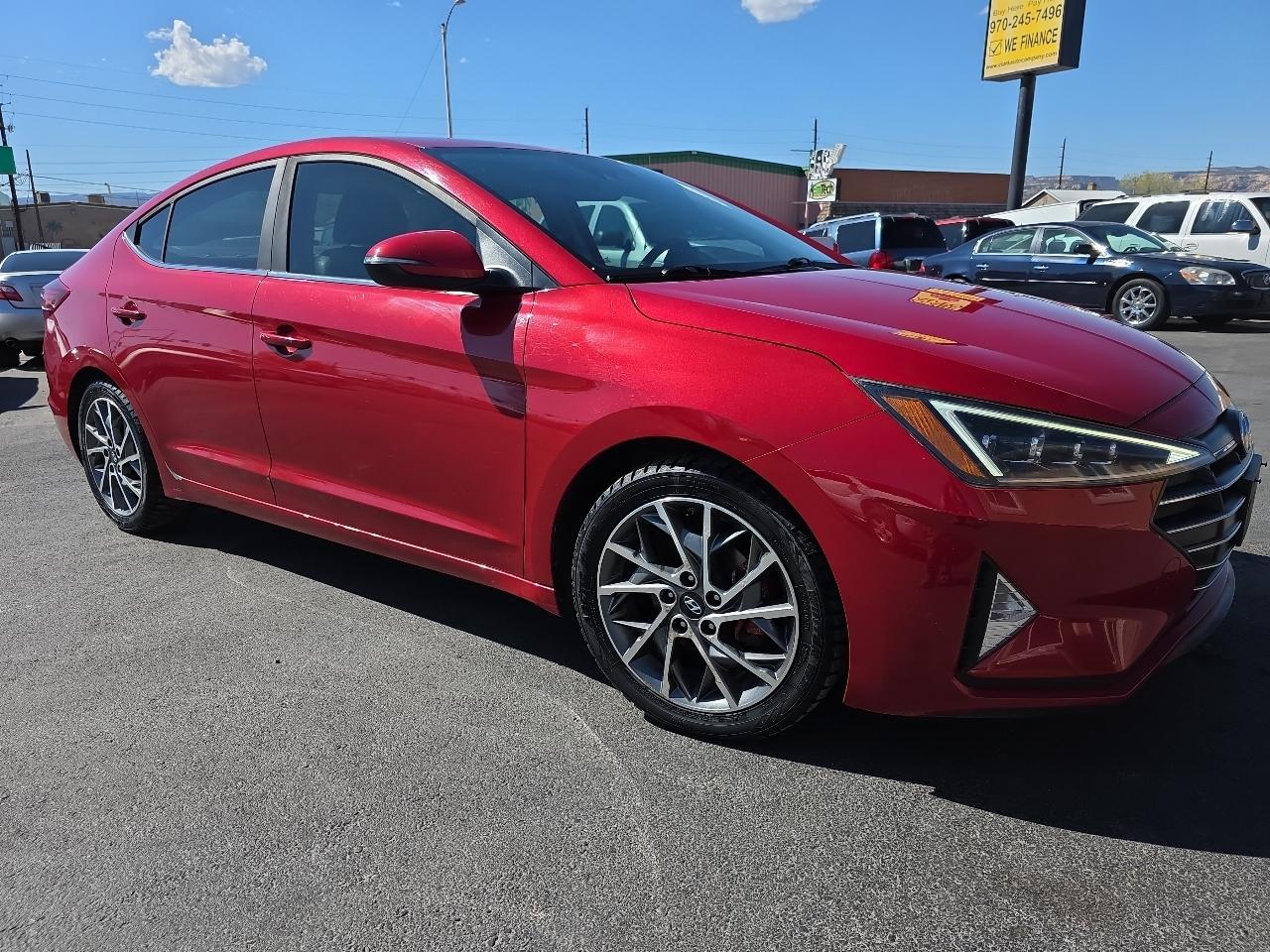 2020 Hyundai Elantra Limited IVT