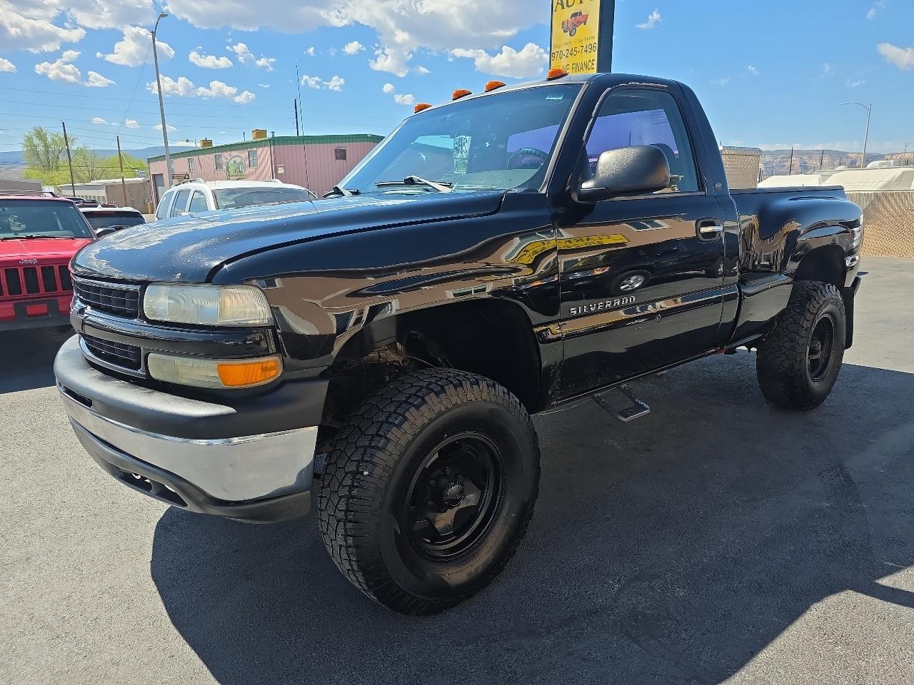 Chevrolet Silverado 1500 1LT Regular Cab 4WD 2002
