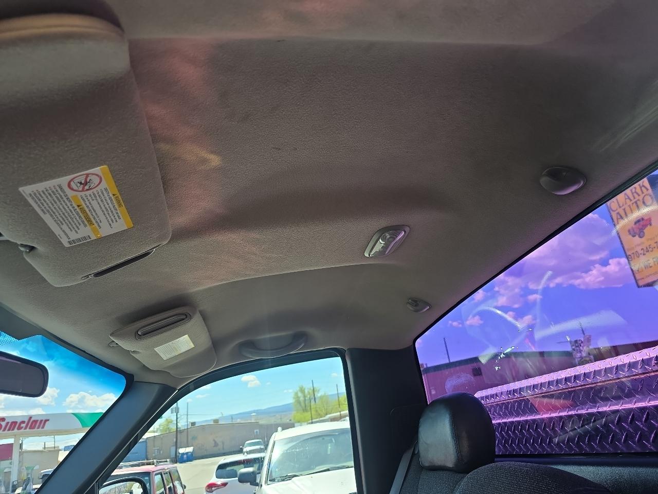 Chevrolet Silverado 1500 1LT Regular Cab 4WD 2002