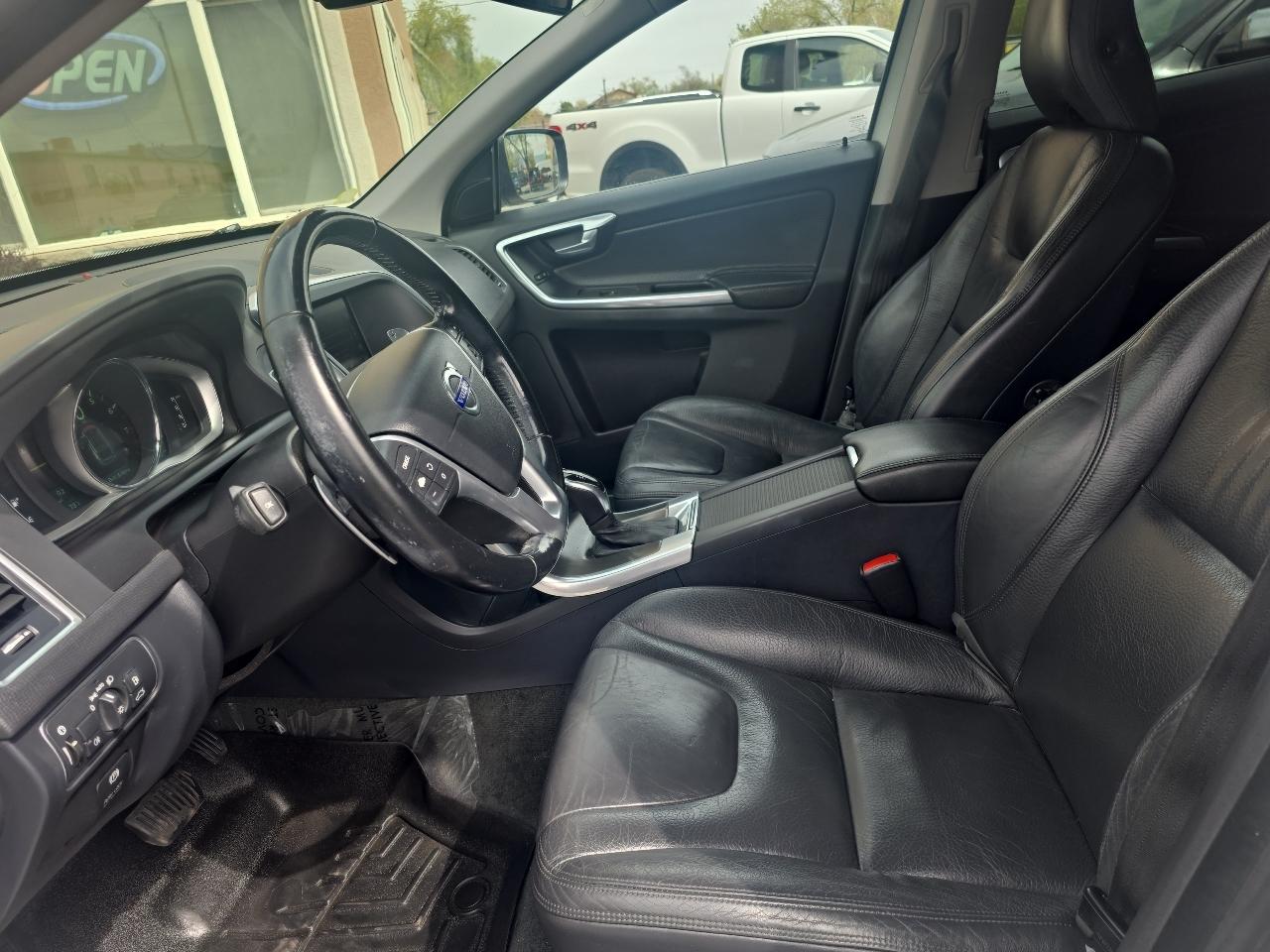 Volvo XC60 AWD 4dr 3.0L 2014