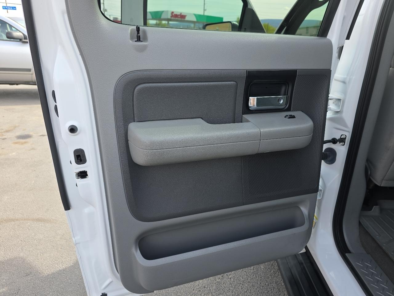 Ford F-150 4WD SuperCrew 139" XLT 2007