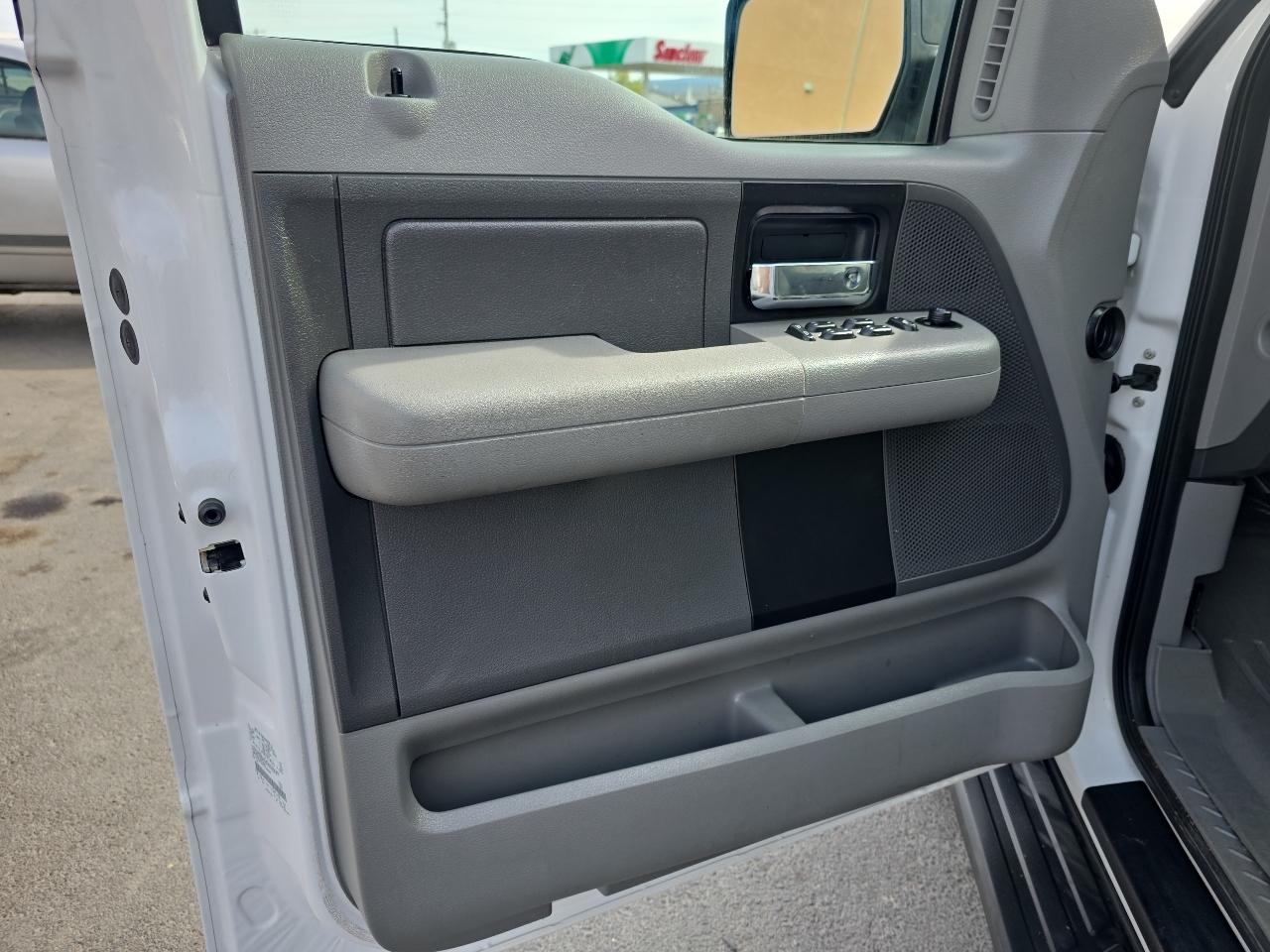 Ford F-150 4WD SuperCrew 139" XLT 2007