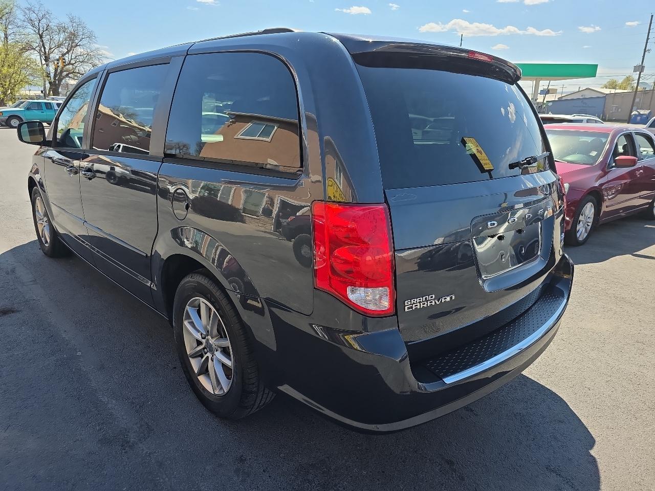Dodge Grand Caravan 4dr Wgn R/T 2014