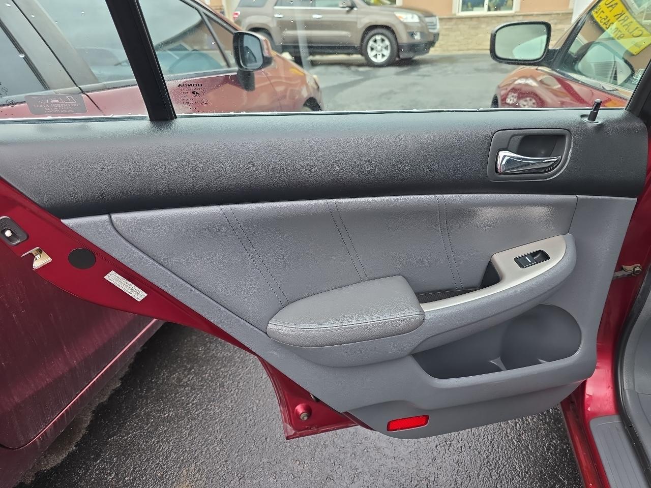 Honda Accord Sdn EX-L V6 AT 2006