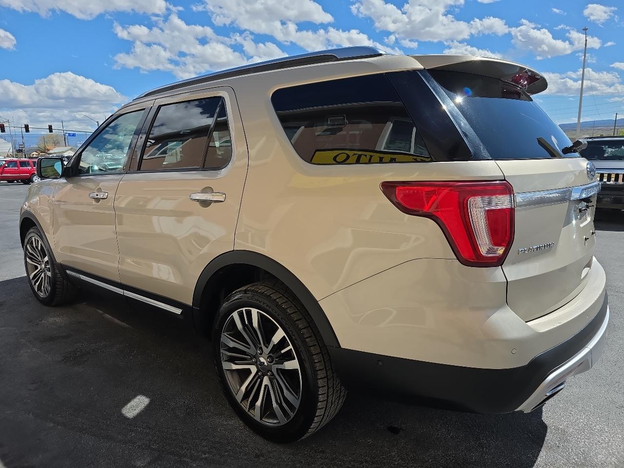 Ford Explorer Platinum 4WD 2017